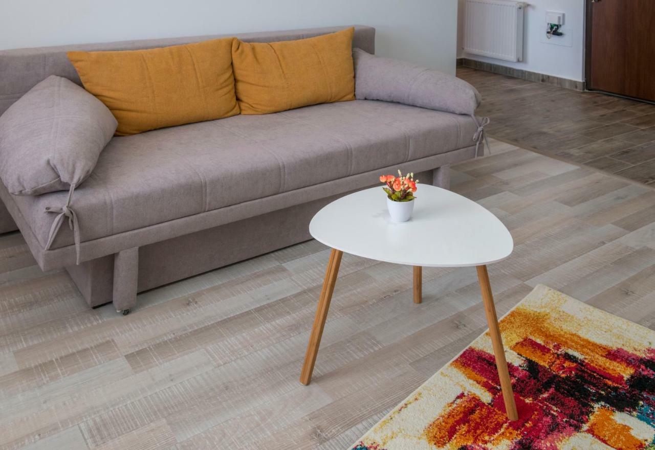Friendly Rentals براشوف المظهر الخارجي الصورة