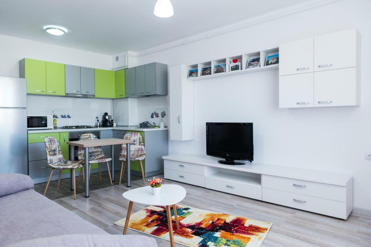 Friendly Rentals براشوف المظهر الخارجي الصورة