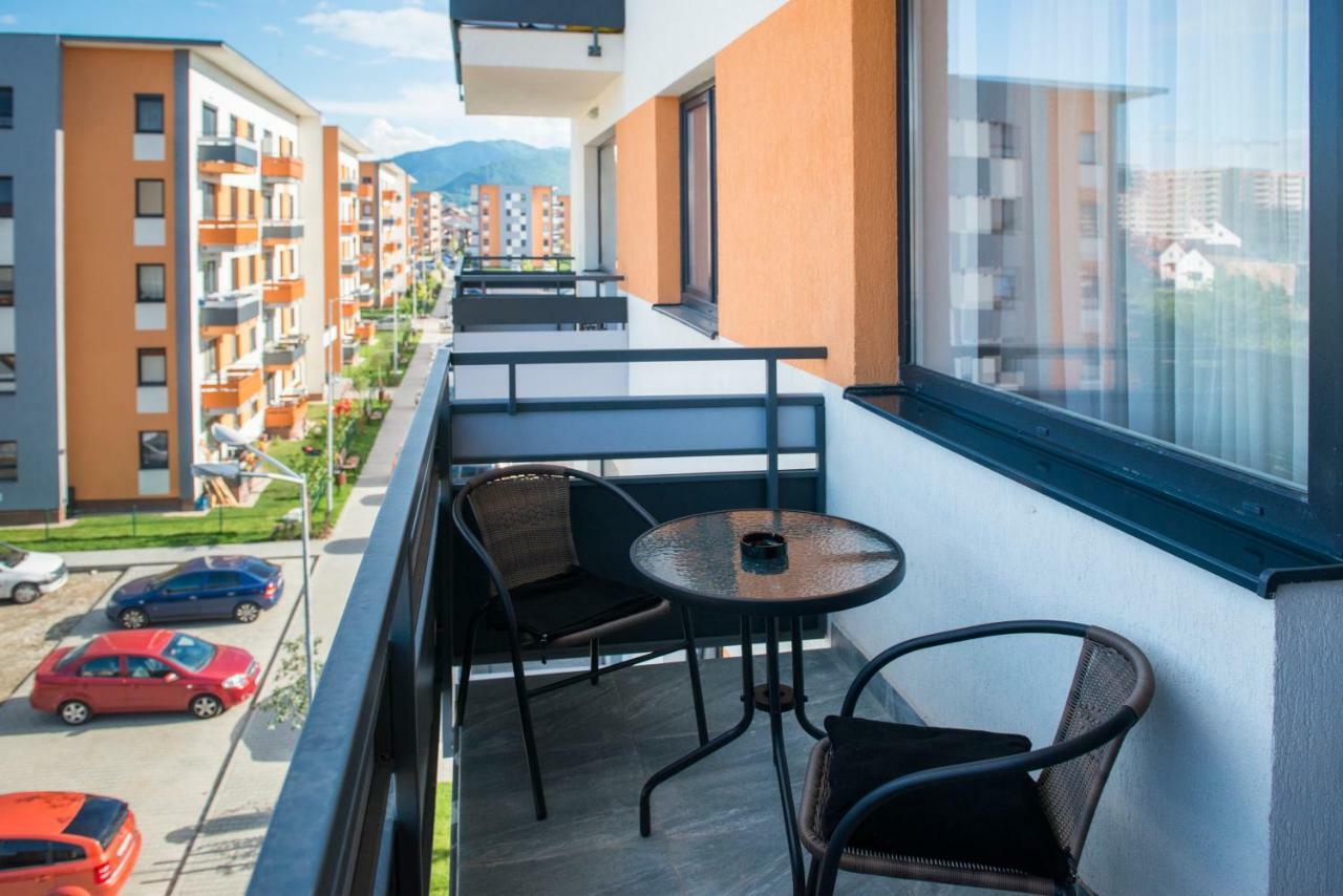 Friendly Rentals براشوف المظهر الخارجي الصورة
