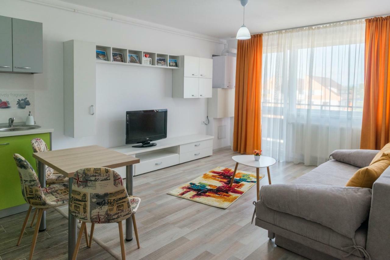 Friendly Rentals براشوف المظهر الخارجي الصورة